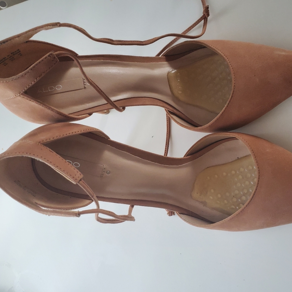 Aldo suede heels